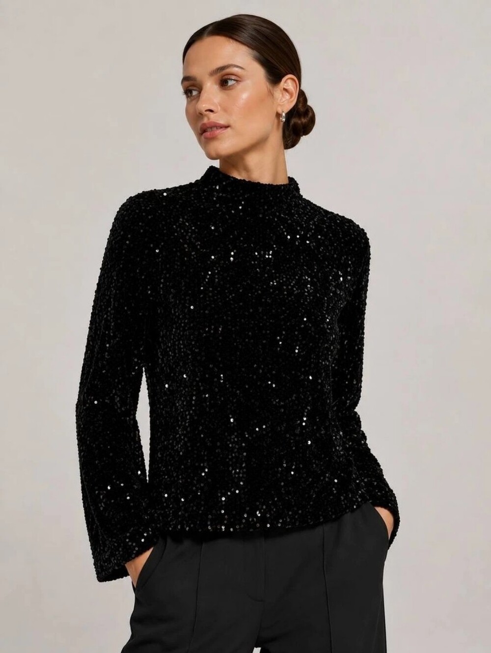 NWT J. McLaughlin Leeza Black Sequin Long Sleeve Top Size L